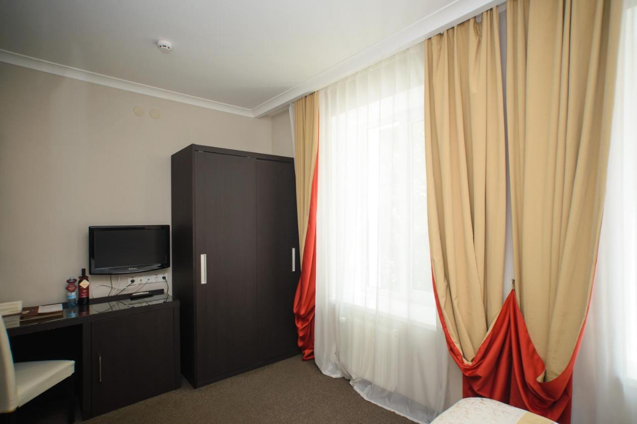 Optima Collection Kharkiv Hotel Esterno foto